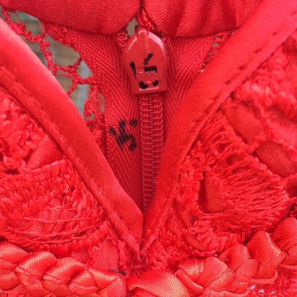 Gorgeous Chinese Red Wedding Dress, M - Picture 9 of 9